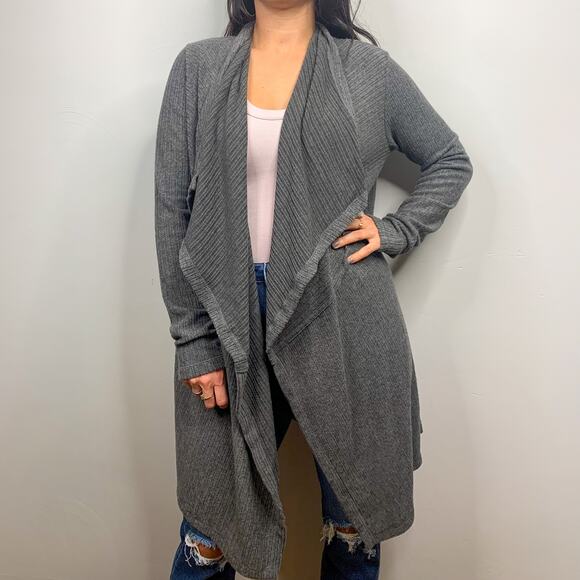 H by Bordeaux Gray Asymmetrical Long Cardigan - Picture 5 of 9